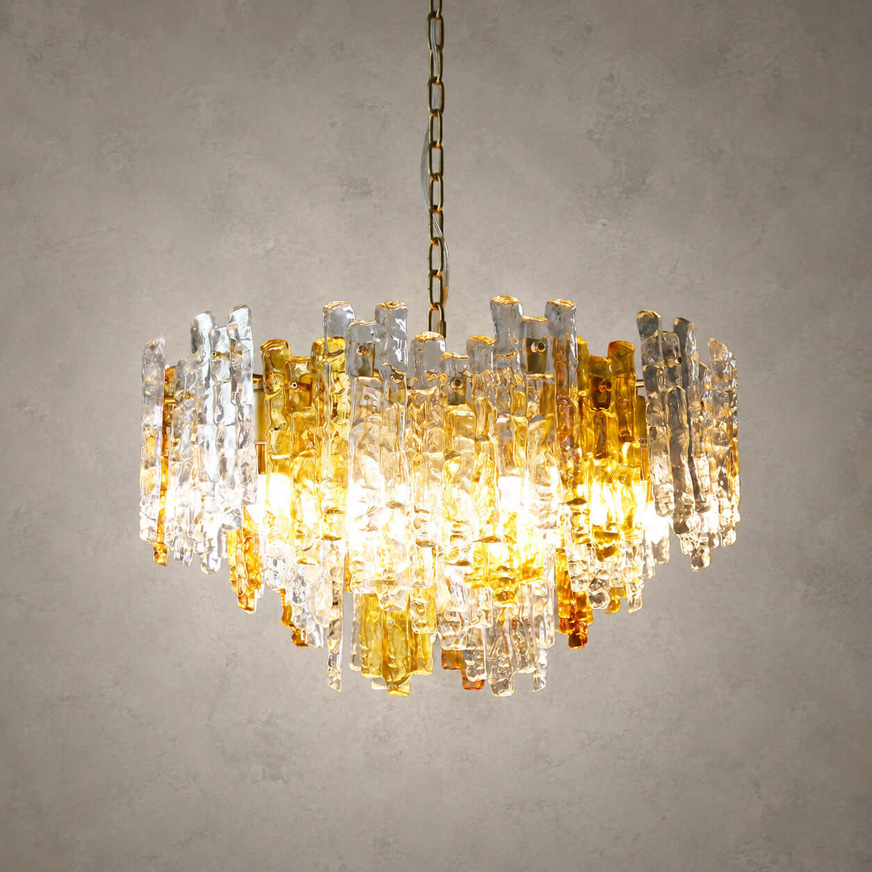 Aurevia Chandelier