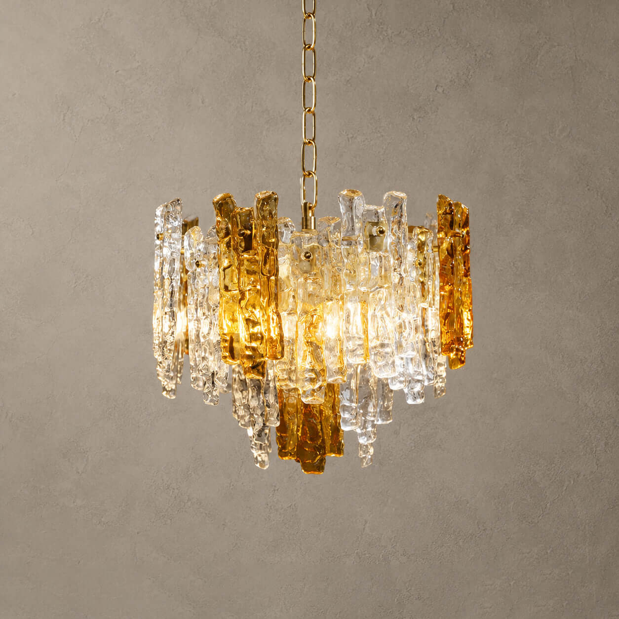 Aurevia Chandelier