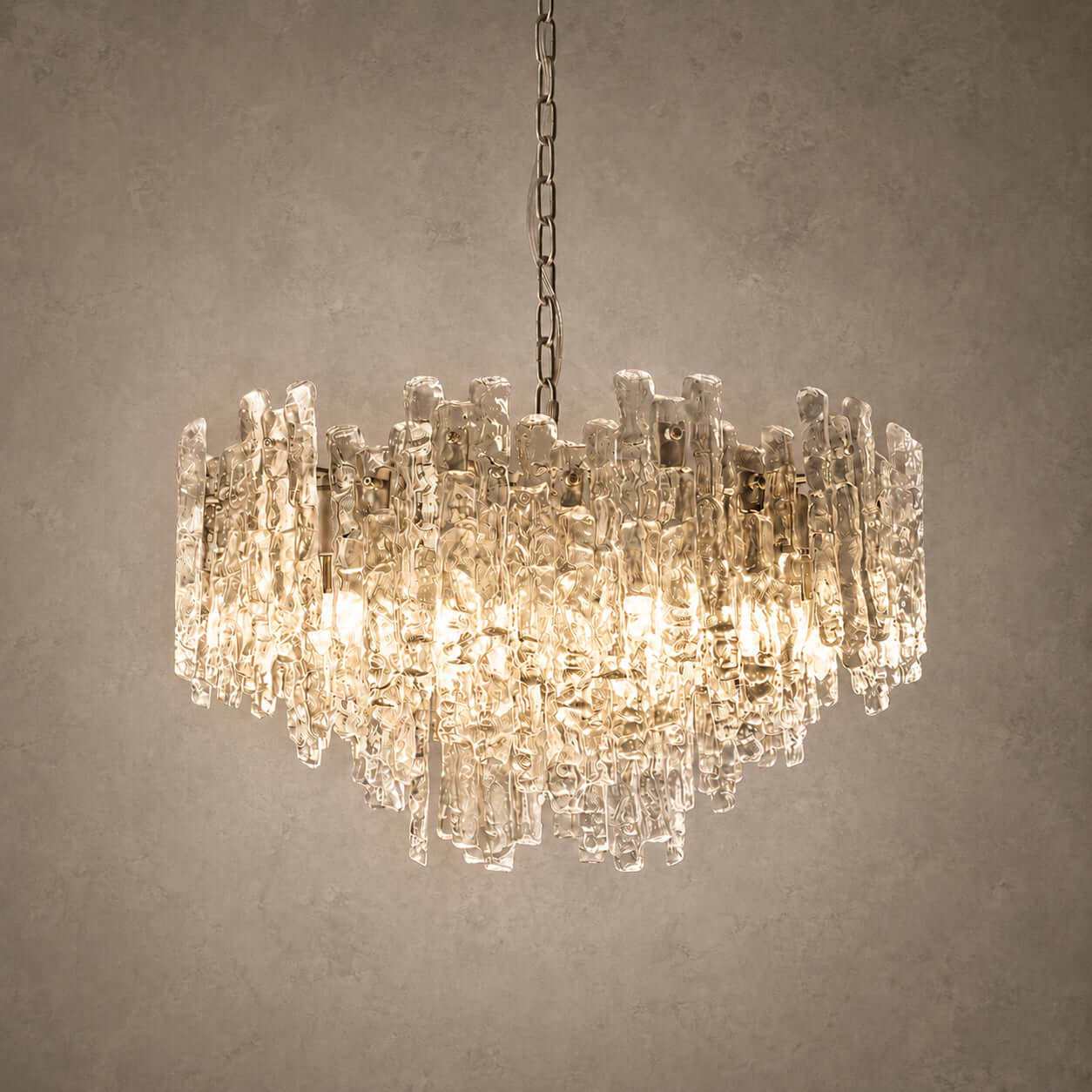 Aurevia Chandelier
