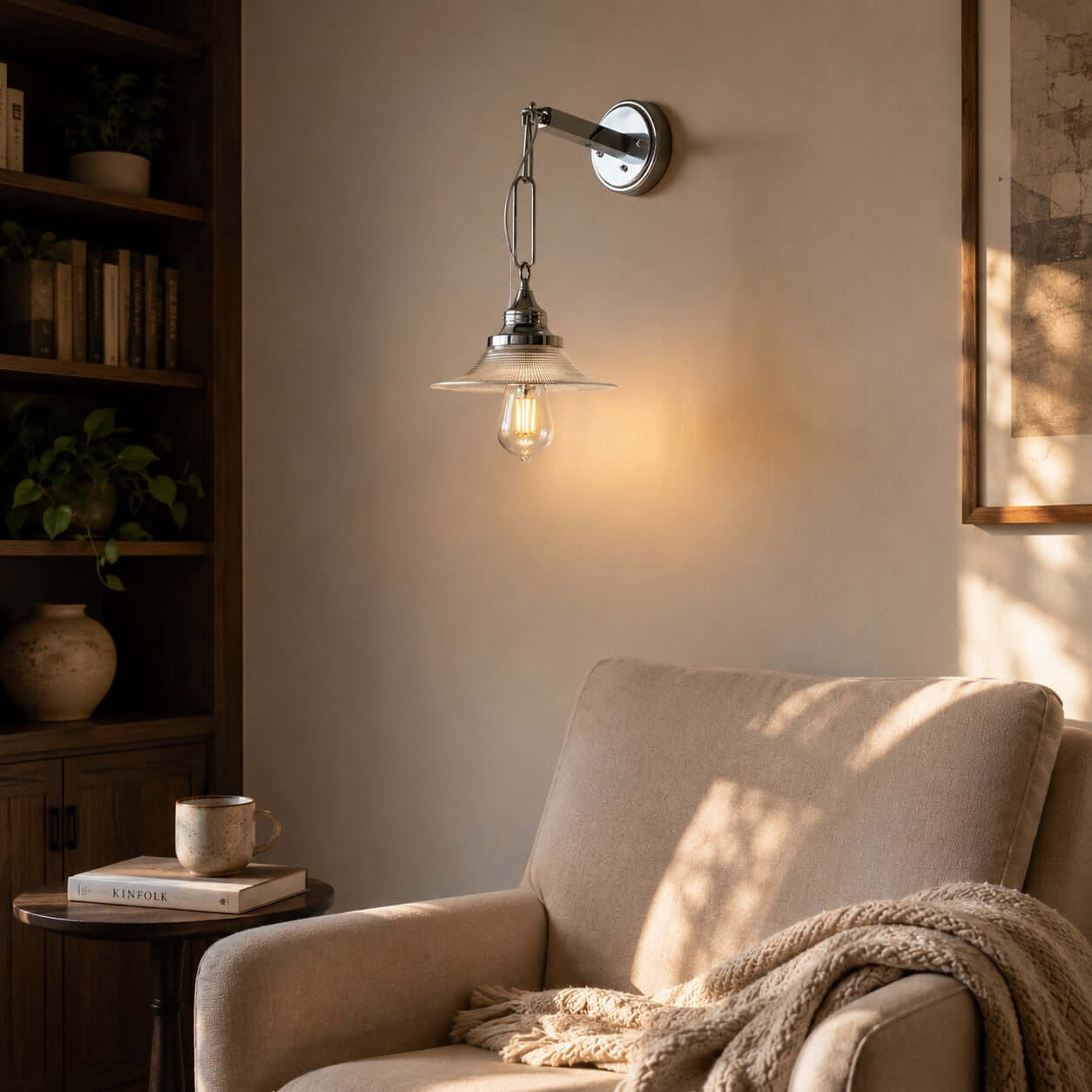 Serelle Wall Light